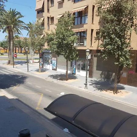 Reina Playa Lägenhet Valencia Exteriör bild