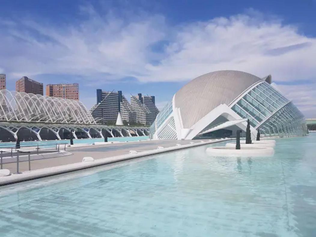 Reina Playa Lägenhet Valencia Exteriör bild